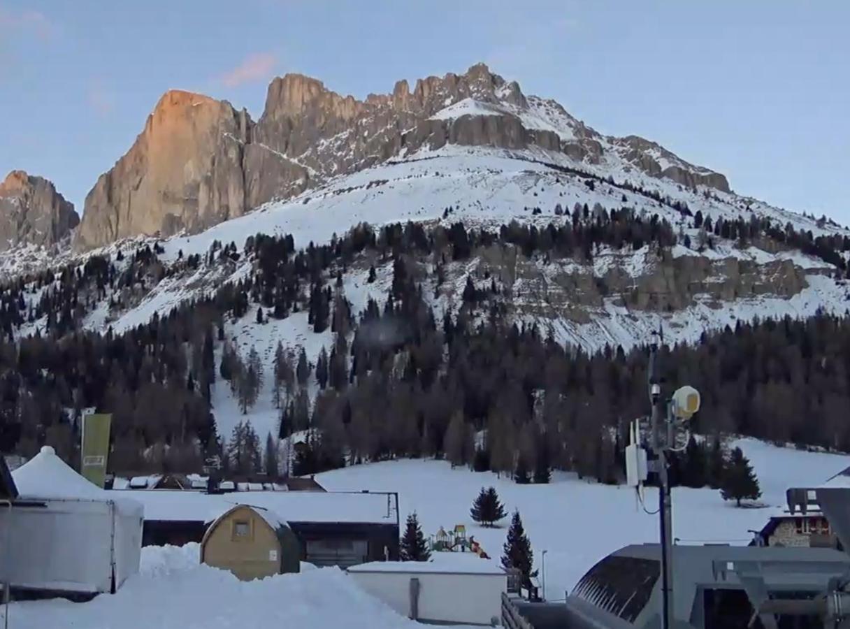 Costalungahouse Trekkingbikeski Selfcheck-In Apartment Carezza al Lago Exterior foto