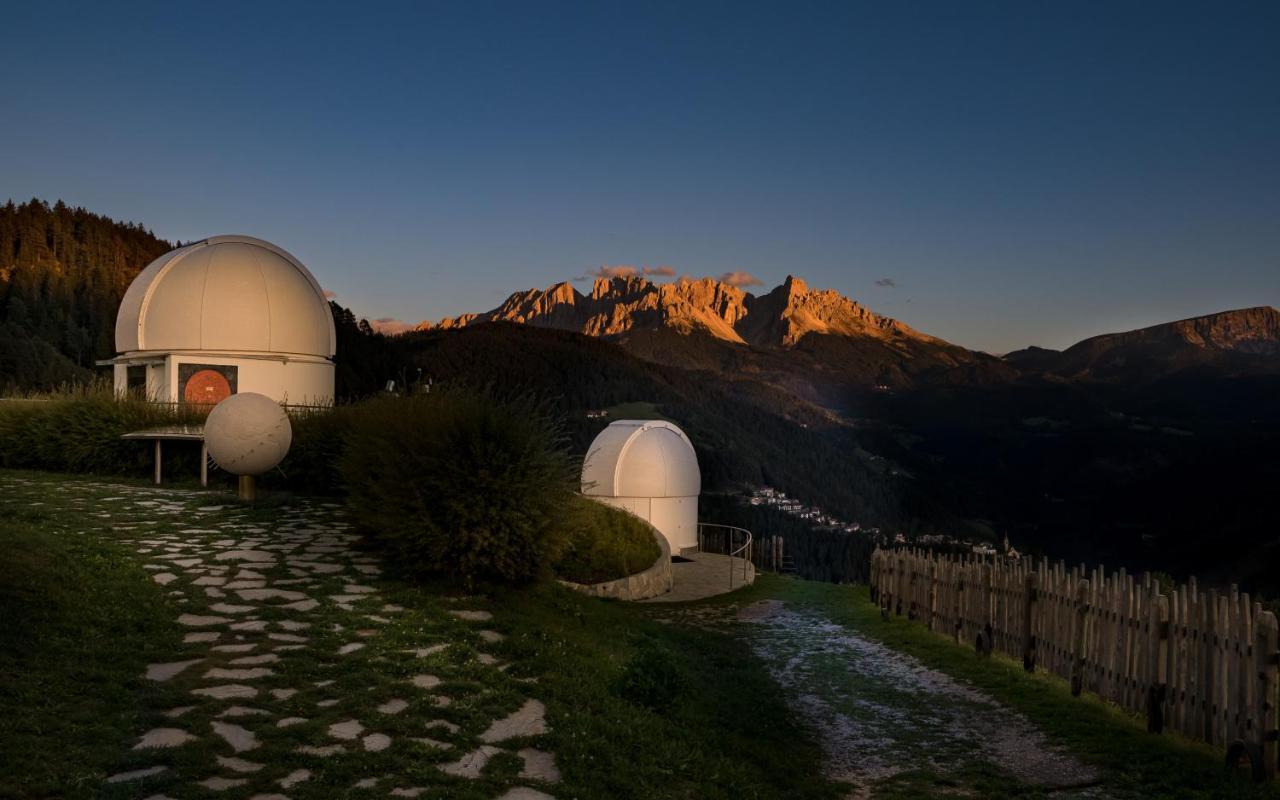 Costalungahouse Trekkingbikeski Selfcheck-In Apartment Carezza al Lago Exterior foto